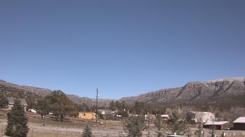 Weather camera view of Pine Strawberry Elementary School 12.