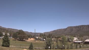 Weather camera view of Pine Strawberry Elementary School 12.