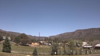 Weather camera view of Pine Strawberry Elementary School 12.
