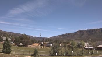 Weather camera view of Pine Strawberry Elementary School 12.