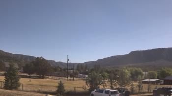 Weather camera view of Pine Strawberry Elementary School 12.