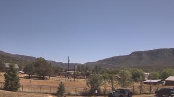 Weather camera view of Pine Strawberry Elementary School 12.
