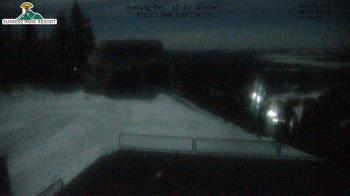 Weather camera view of Sunrise Park Resort 10650 ft elev.