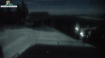 Weather camera view of Sunrise Park Resort 10650 ft elev.