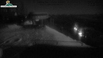 Weather camera view of Sunrise Park Resort 10650 ft elev.