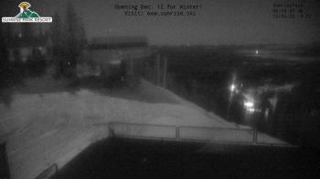 Weather camera view of Sunrise Park Resort 10650 ft elev.