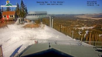 Weather camera view of Sunrise Park Resort 10650 ft elev.