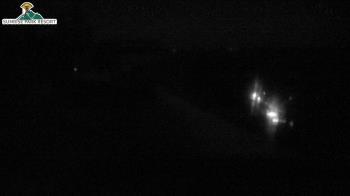 Weather camera view of Sunrise Park Resort 10650 ft elev.