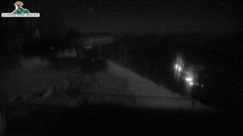 Weather camera view of Sunrise Park Resort 10650 ft elev.