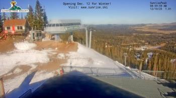 Weather camera view of Sunrise Park Resort 10650 ft elev.