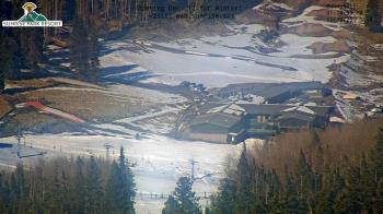 Weather camera view of Sunrise Park Resort 10650 ft elev.