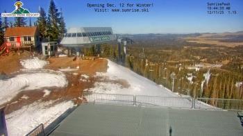 Weather camera view of Sunrise Park Resort 10650 ft elev.