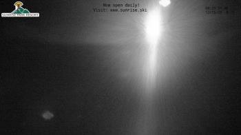 Weather camera view of Sunrise Park Resort 10650 ft elev.