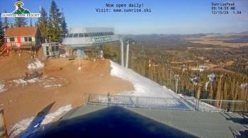 Weather camera view of Sunrise Park Resort 10650 ft elev.