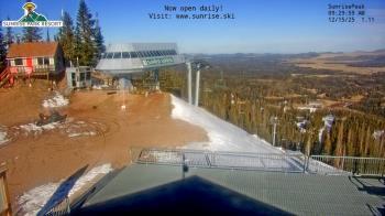 Weather camera view of Sunrise Park Resort 10650 ft elev.