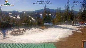 Weather camera view of Sunrise Park Resort 10650 ft elev.