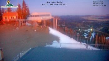 Weather camera view of Sunrise Park Resort 10650 ft elev.