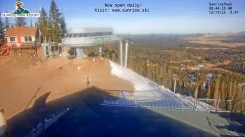 Weather camera view of Sunrise Park Resort 10650 ft elev.