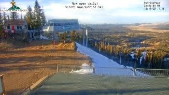 Weather camera view of Sunrise Park Resort 10650 ft elev.