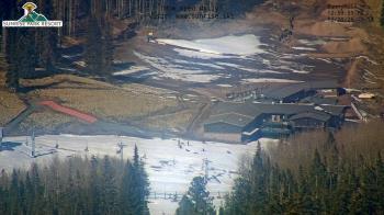 Weather camera view of Sunrise Park Resort 10650 ft elev.
