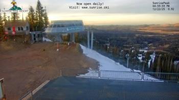 Weather camera view of Sunrise Park Resort 10650 ft elev.