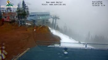Weather camera view of Sunrise Park Resort 10650 ft elev.