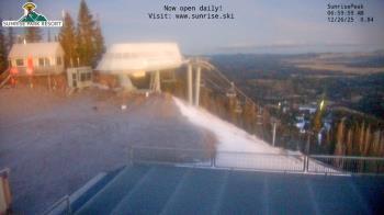 Weather camera view of Sunrise Park Resort 10650 ft elev.