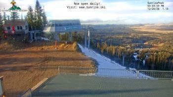 Weather camera view of Sunrise Park Resort 10650 ft elev.