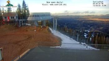 Weather camera view of Sunrise Park Resort 10650 ft elev.