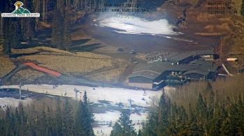 Weather camera view of Sunrise Park Resort 10650 ft elev.