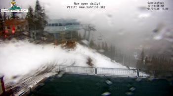 Weather camera view of Sunrise Park Resort 10650 ft elev.