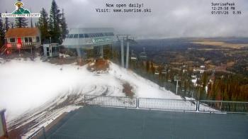 Weather camera view of Sunrise Park Resort 10650 ft elev.
