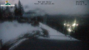 Weather camera view of Sunrise Park Resort 10650 ft elev.