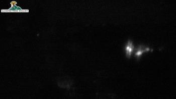 Weather camera view of Sunrise Park Resort 10650 ft elev.