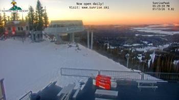 Weather camera view of Sunrise Park Resort 10650 ft elev.