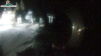 Weather camera view of Sunrise Park Resort 10650 ft elev.