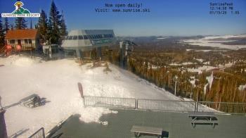 Weather camera view of Sunrise Park Resort 10650 ft elev.