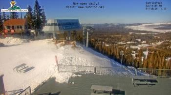 Weather camera view of Sunrise Park Resort 10650 ft elev.