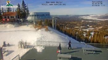 Weather camera view of Sunrise Park Resort 10650 ft elev.