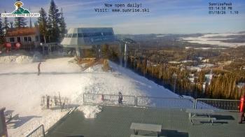 Weather camera view of Sunrise Park Resort 10650 ft elev.
