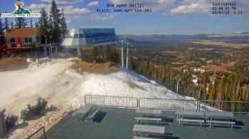 Weather camera view of Sunrise Park Resort 10650 ft elev.