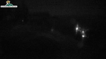 Weather camera view of Sunrise Park Resort 10650 ft elev.