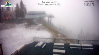 Weather camera view of Sunrise Park Resort 10650 ft elev.