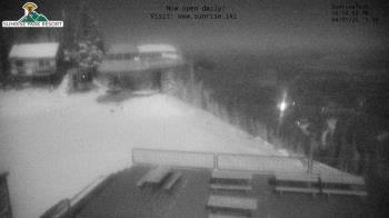 Weather camera view of Sunrise Park Resort 10650 ft elev.