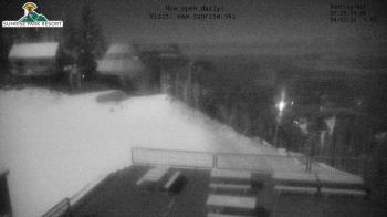 Weather camera view of Sunrise Park Resort 10650 ft elev.