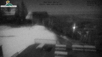 Weather camera view of Sunrise Park Resort 10650 ft elev.