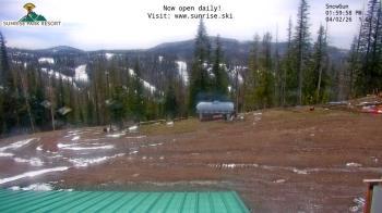 Weather camera view of Sunrise Park Resort 10650 ft elev.