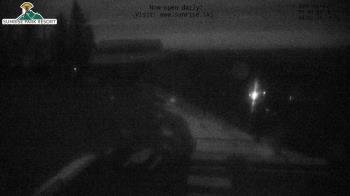 Weather camera view of Sunrise Park Resort 10650 ft elev.