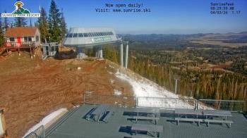 Weather camera view of Sunrise Park Resort 10650 ft elev.