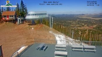 Weather camera view of Sunrise Park Resort 10650 ft elev.